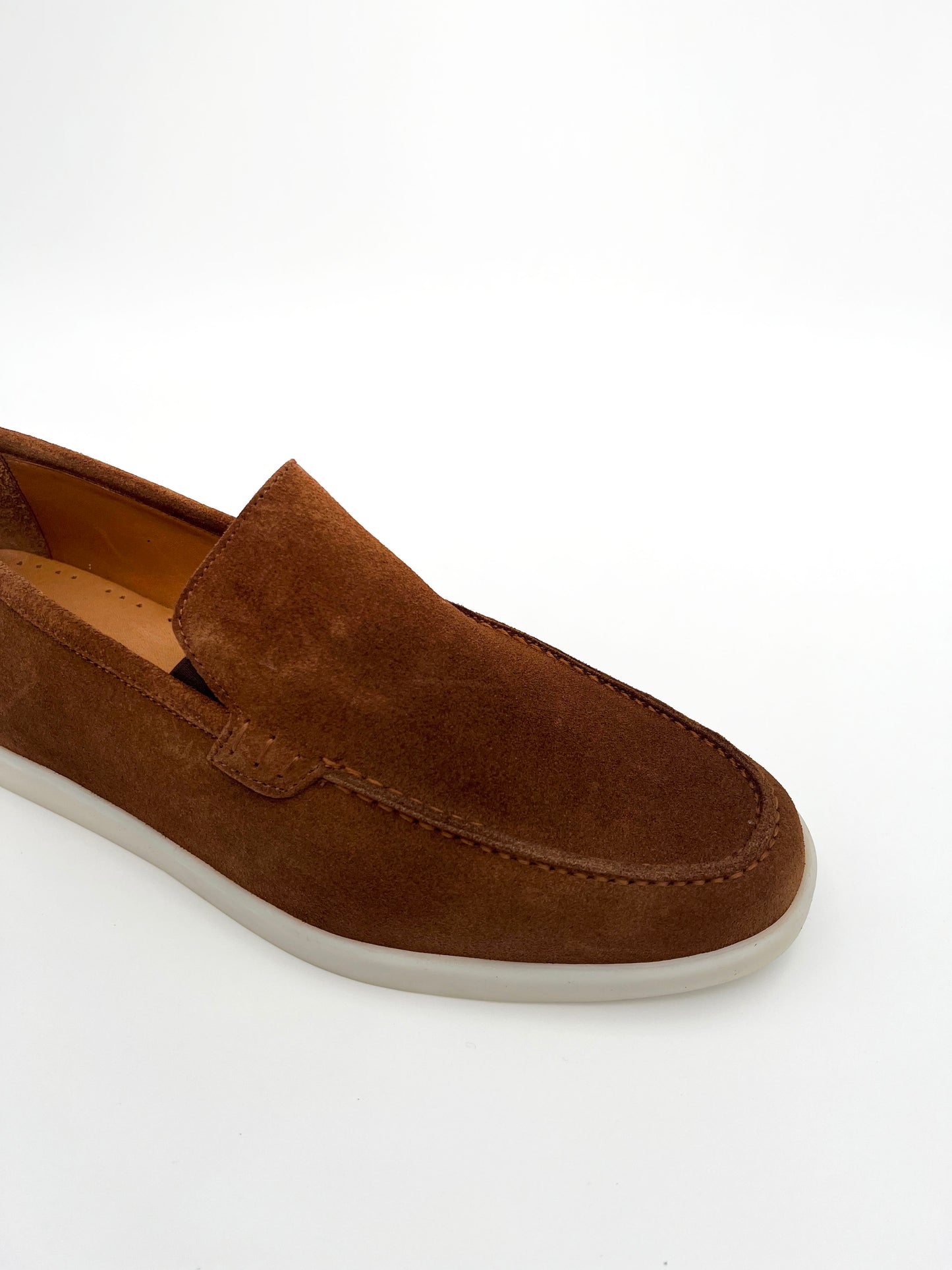 SUEDE BROWN LOAFER