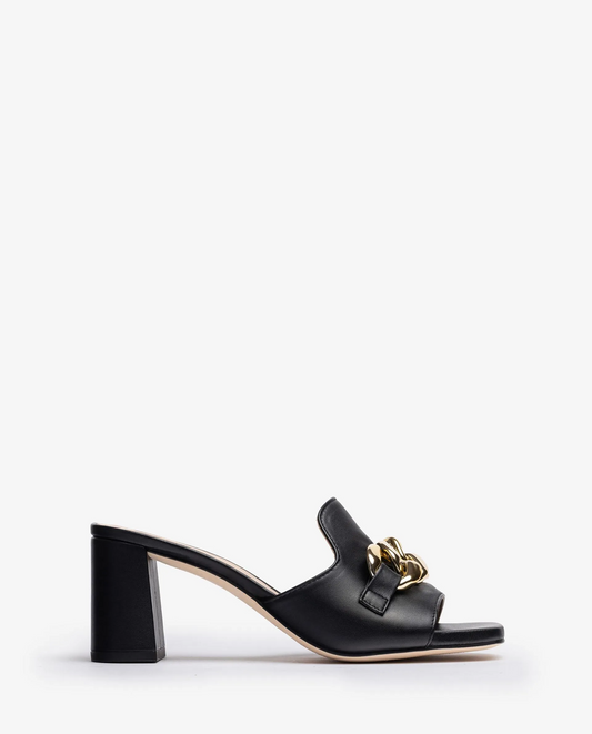SLIP ON MULE WITH CHAIN DETAIL