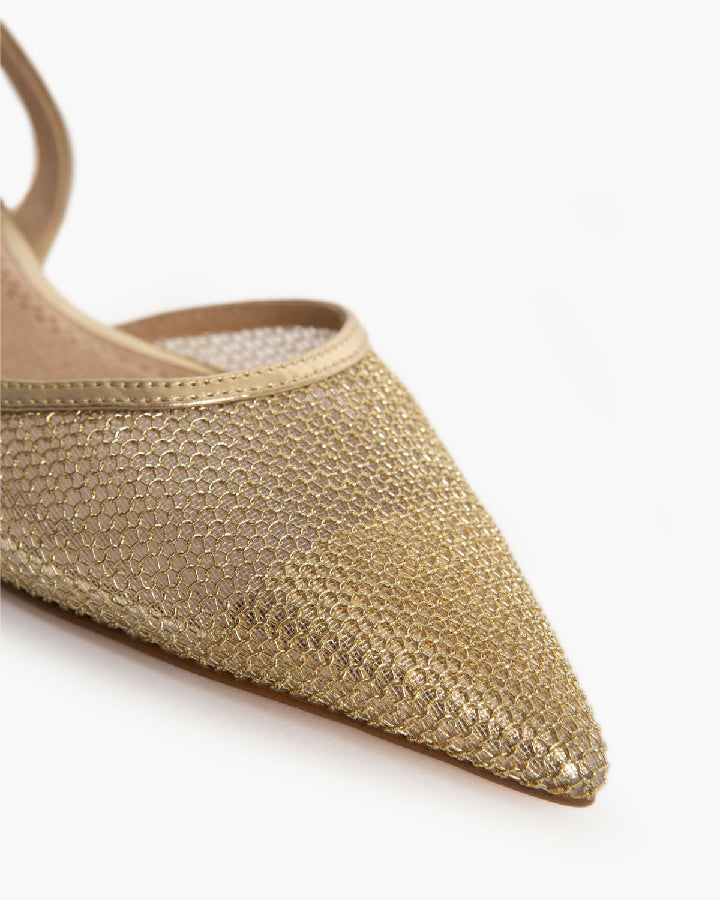 METALLIC MESH FLAT SANDALS IN GOLD
