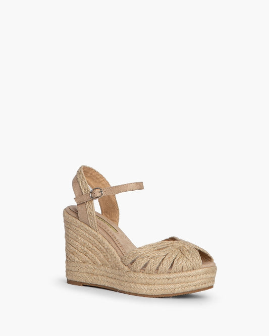 BRAIDED SANDALS IN NATURAL