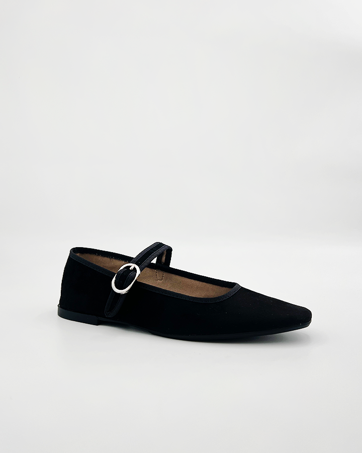 MARY JANE FLAT BALLERINA IN BLACK