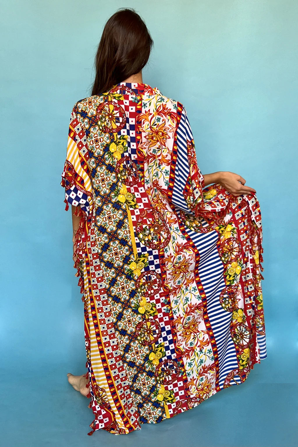 LONG V-NECK PONCHO