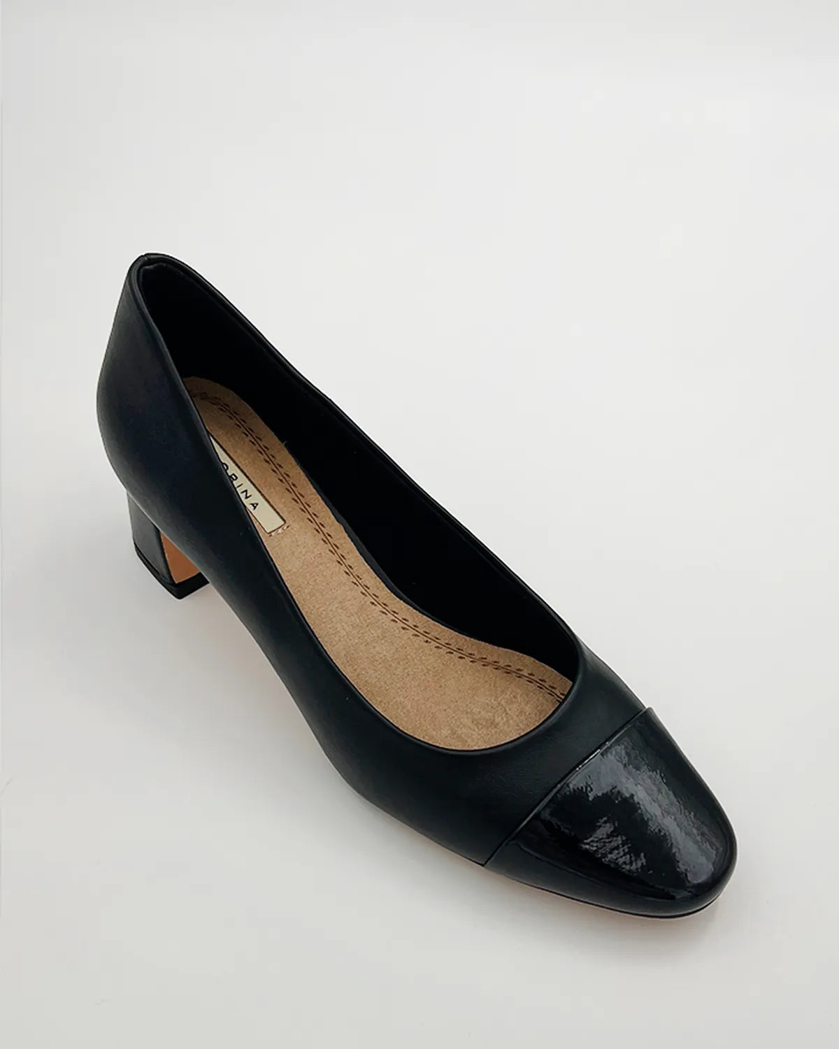 LOW HEEL PUMP IN BLACK-Pumps-CORINA- Pointure.AE
