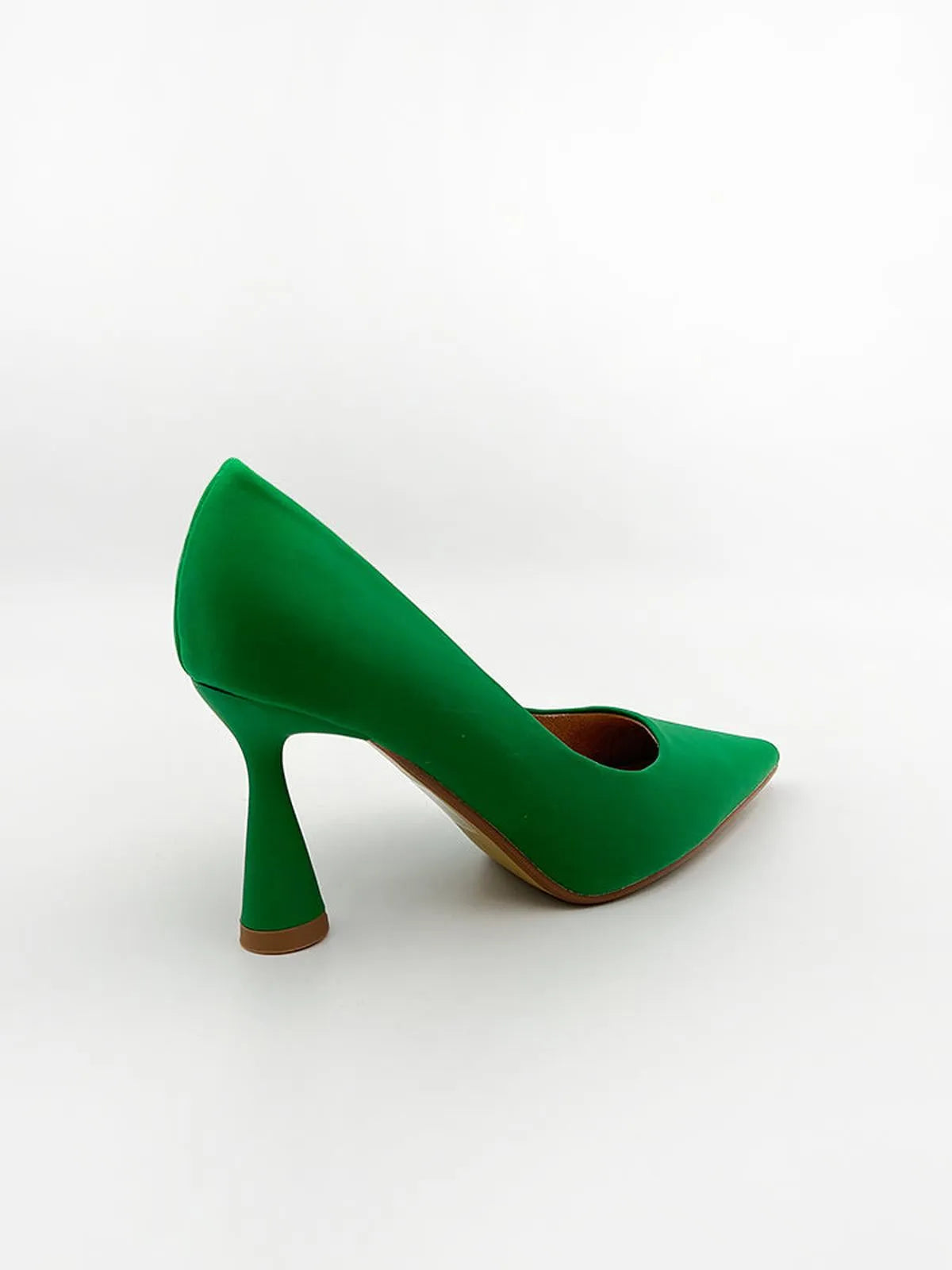 POINTED TOE PUMP IN GREEN-Pumps-CORINA- Pointure.AE