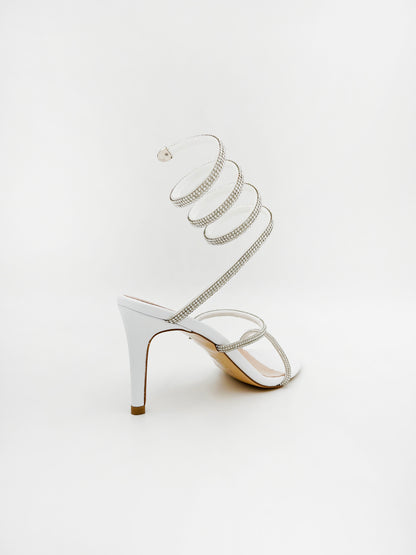 MEDIUM HEELED SANDALS IN WHITE