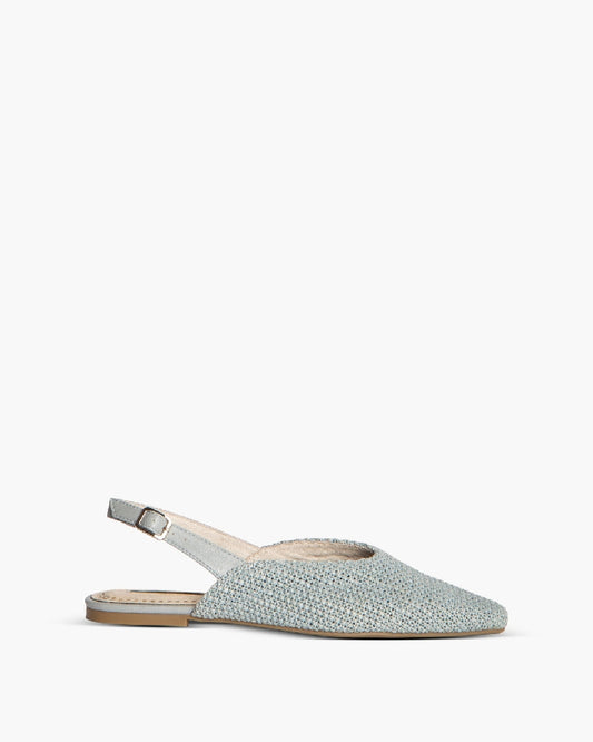 POINTED FLAT SANDALS IN AZUL
