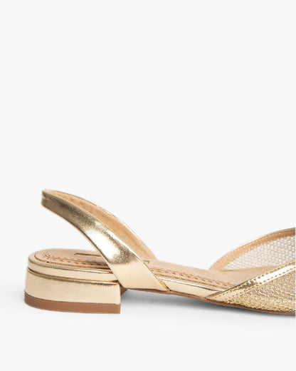 METALLIC MESH FLAT SANDALS IN GOLD