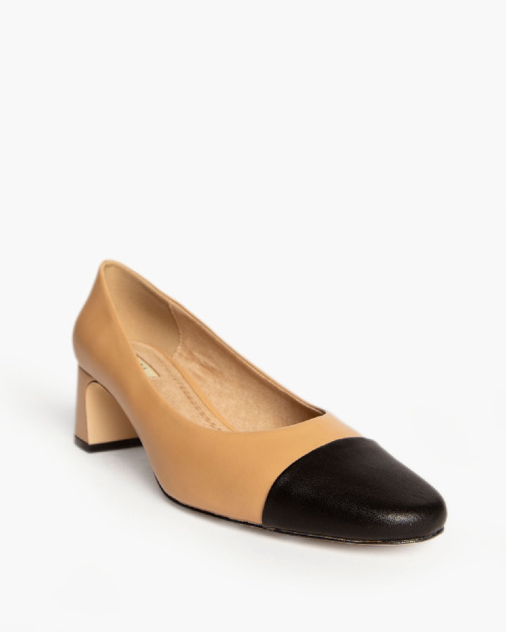 TWO TONE LOW HEEL PUMP
