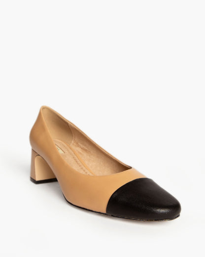 TWO TONE LOW HEEL PUMP
