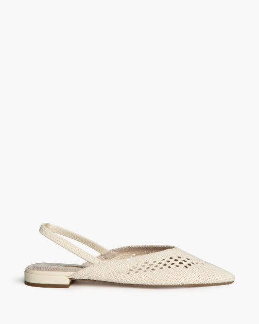 BRAIDED FLATS IN BEIGE