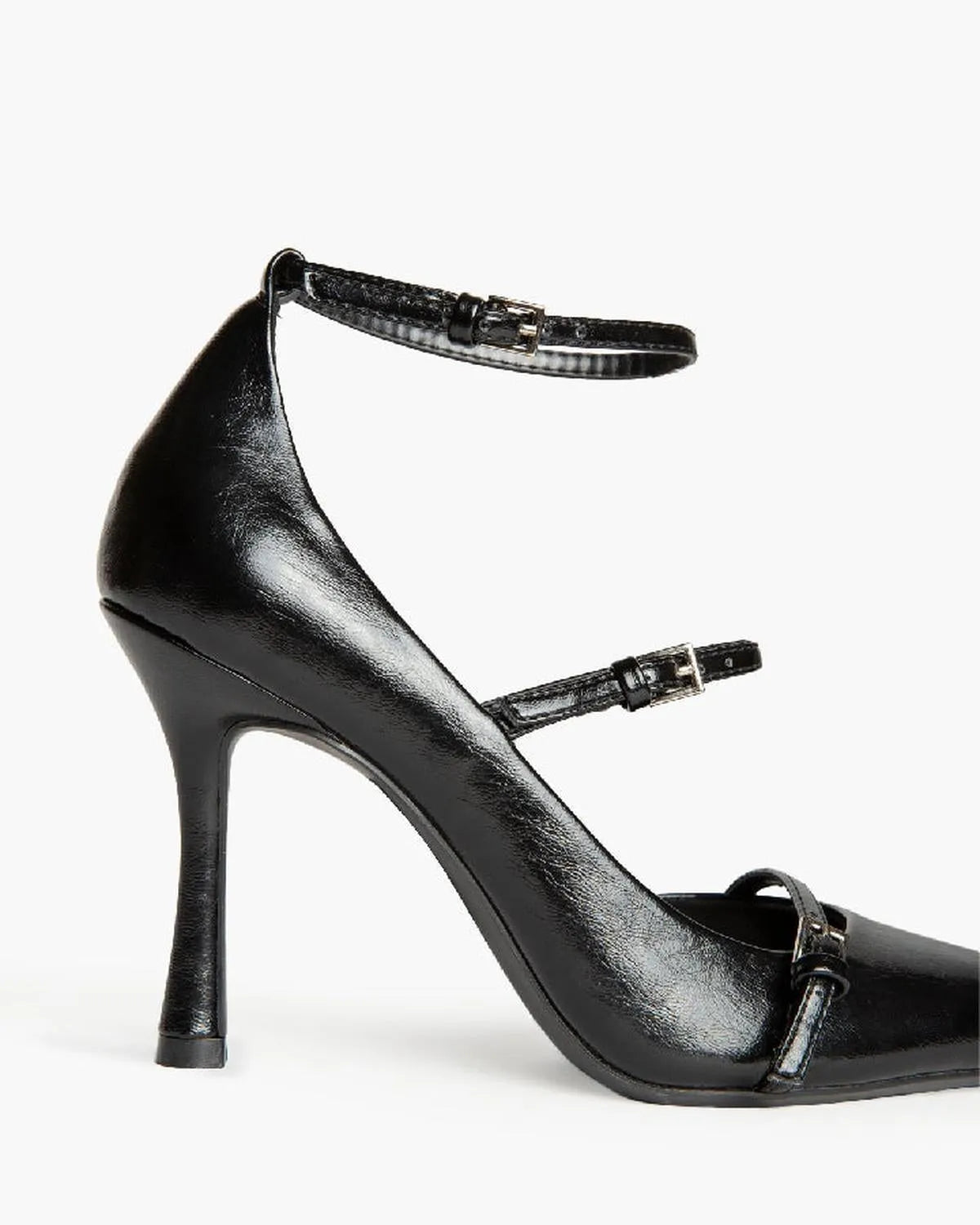 HIGH HEEL PUMP IN BLACK-Pumps-CORINA- Pointure.AE