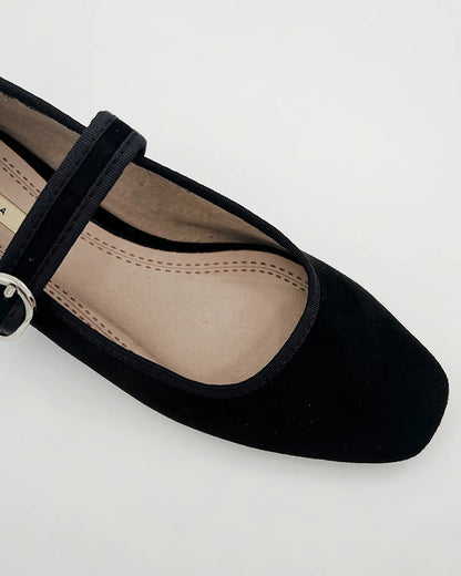 MARY JANE FLAT BALLERINA IN BLACK-Ballerinas-CORINA- Pointure.AE