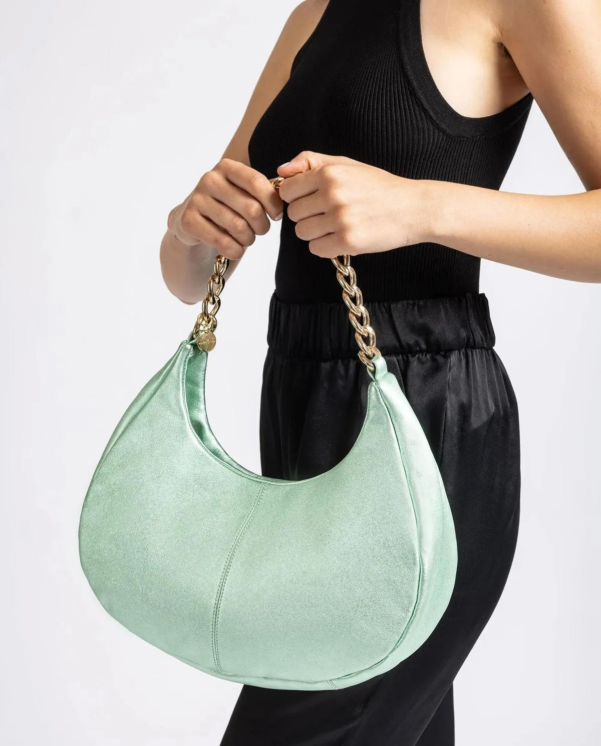 MEDIUM SIZE SHOULDER BAG-Shoulder Bags-UNISA- Pointure.AE
