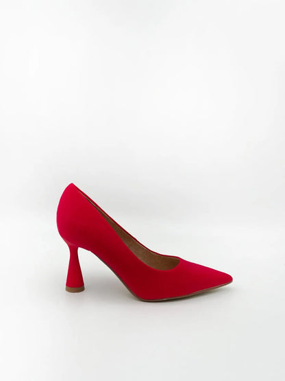 POINTED TOE PUMP IN RED-Pumps-CORINA- Pointure.AE