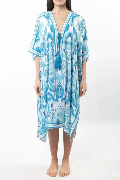 SHORT PONCHO IN BLUE